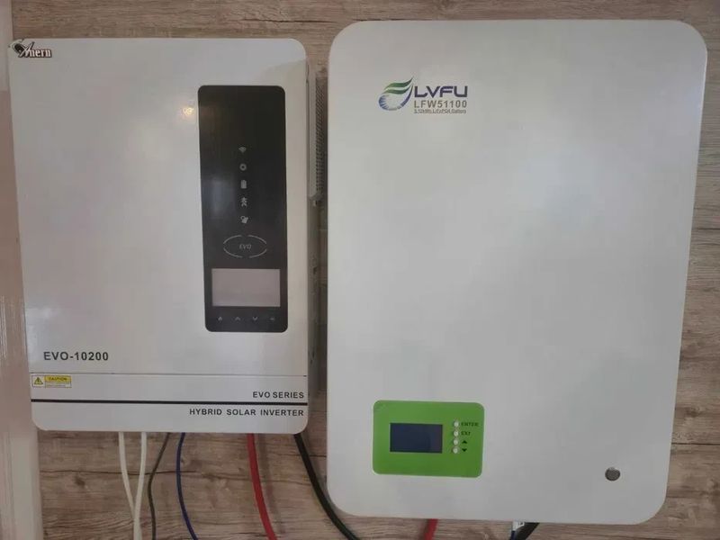 Акумулятор LVFU 51.2В 100Ah LifePO4 настінного монтажу 2724276686 фото