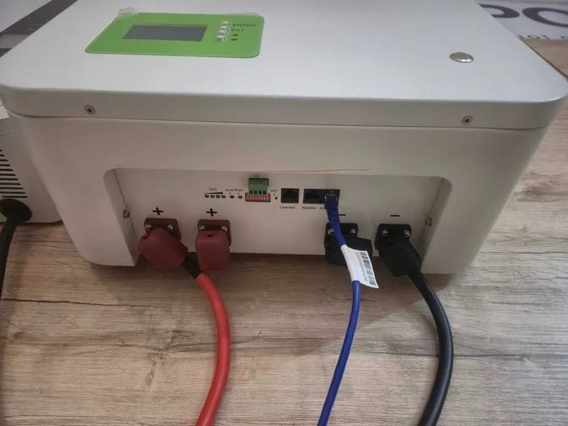 Акумулятор LVFU 51.2В 100Ah LifePO4 настінного монтажу 2724276686 фото